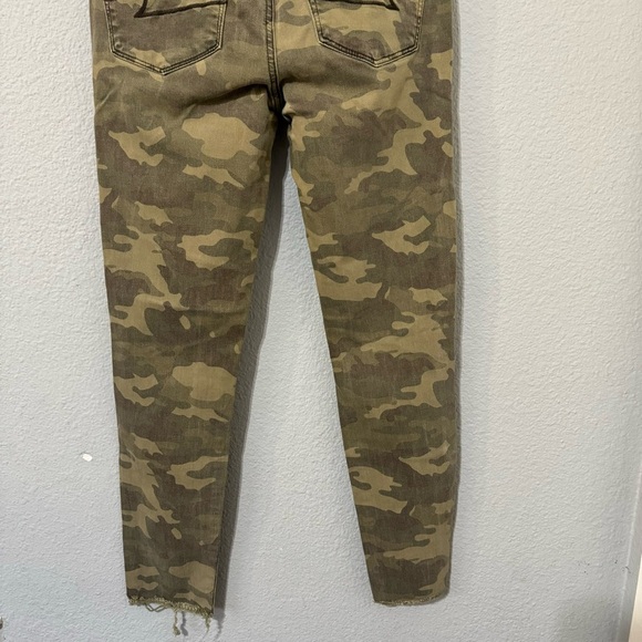 American Eagle Women Army Super Stretch X Mid Rise Distressed Denim Jegging Sz 6 - Picture 13 of 15